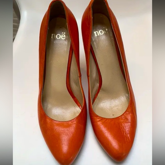 Orange leather heels - Picture 3 of 6